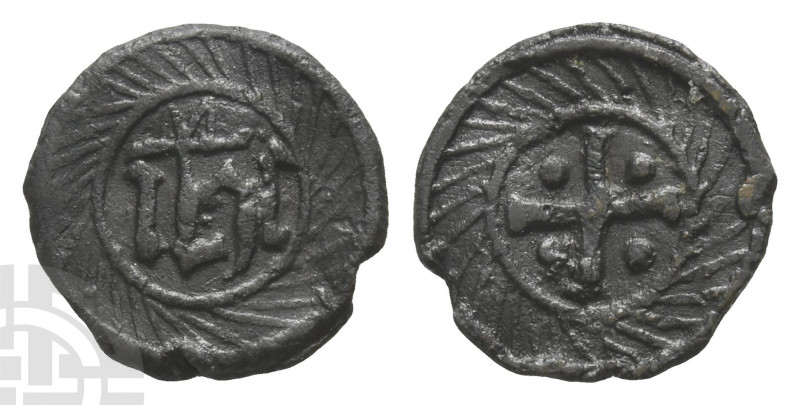 England. 'Cross and Pellets' Pb Token. 1425-1490. London or Paris mint. Mitchine...