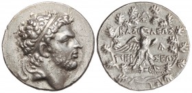 Tetradracma. 178-168 a.C. PERSEO. REYES DE MACEDONIA. Anv.: Cabeza barbada y diademada de Perseo a derecha. Rev.: BA¶I¶E¶EP¶E¶. Águila en pie a derech...
