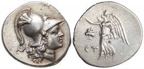 Tetradracma. 190-36 a.C. SIDE. PAMPHILIA. Anv.: Cabeza de Atenea con casco corintio a derecha. Rev.: C T como magistrado. Nike en pie a izquierda con ...