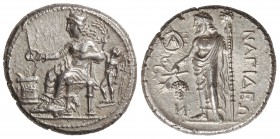 Estátera. 380-360 a.C. NAGIDOS. CILICIA. Anv.: Afrodita sentada a izquierda sacrificando con pátera delante de un altar, detrás Nike en pie sosteniend...