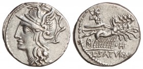Denario. 104 a.C. APPULEIA-1. Lucius Appuleius Saturninus. Rev.: H debajo de cuadriga. 4 grs. AR. Cal-225; FFC-161. EBC-.