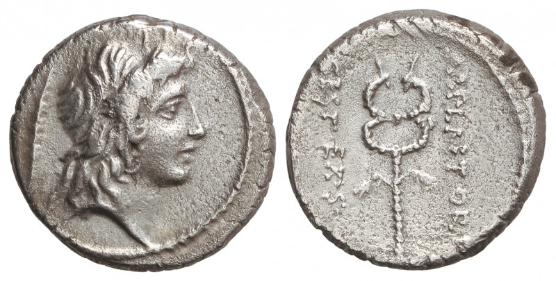 Denario. 69 a.C. PLAETORIA-5. M. Plaetorius M. f. Cestianus. Anv.: Cabeza de Bon...