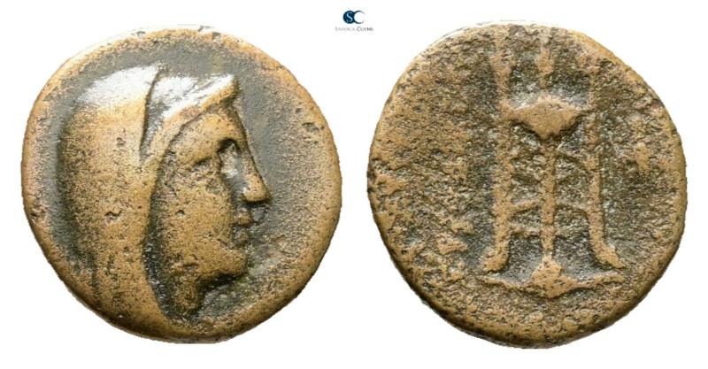 Ionia. Smyrna, as Eurydikeia circa 288-281 BC. 
Bronze Æ

13 mm, 1,76 g


...