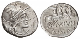 Denario. 145 a.C. JUNIA-8. M. Junius Silanus. Taller Auxiliar de Roma. 3,40 grs. AR. Cal-860; FFC-778. MBC.