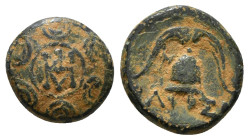 KINGS OF MACEDON. Antigonos II Gonatas (Circa 270-240 BC). Ae. Amphipolis.
Obv: Macedonian shield with king´s monogram on boss..
Rev: BAΣI.
Macedonian...