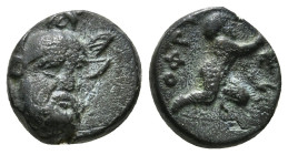 Troas. Ophrynion circa 350-300 BC. Æ
Bearded head of Hector of Troy facing, turned slightly to the right, wearing triple crested helmet / ΟΦΡΥ, the in...