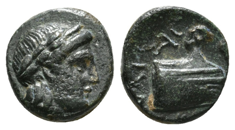 CARIA. Knidos. Ae (Circa 250-210 BC).
Obv: Laureate head of Apollo right.
Rev: K...
