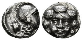 PISIDIA. Selge. Obol (Circa 350-300 BC).
Obv: Helmeted head of Athena right; astragalos to left.
Rev: Facing gorgoneion 0,95 g