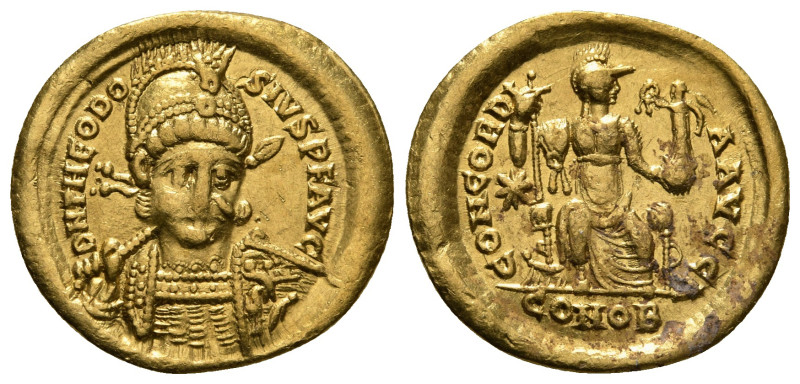 THEODOSIUS II (402-450). GOLD Solidus. Constantinople.
Obv: D N THEODOSIVS P F A...