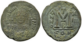 JUSTINIAN I (527-565). Follis. Constantinople. Dated RY 13 (539/40).
Obv: D N IVSTINIANVS P P AVG.
Helmeted and cuirassed bust facing, holding globus ...