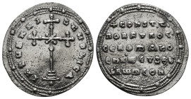 CONSTANTINE VII PORPHYROGENITUS, with ROMANUS I (913-959). Miliaresion. Constantinople.
Obv: IҺSЧS XRISTЧS ҺICA.
Cross crosslet set upon three steps, ...