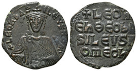 LEO VI the WISE (886-912). Follis. Constantinople.
Obv: + LEON bASILEVS ROM.
Crowned facing bust, holding akakia.
Rev: + LEOn/En ΘΕΟ bA/SILEVS R/OMEOn...