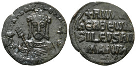 CONSTANTINE VII PORPHYROGENITUS(913-959) and ROMANUS I LECAPENUS (920-944). Follis. Constantinople.
Obv: + ROmAn' bASILEVS RWm'.
Crowned and bearded b...