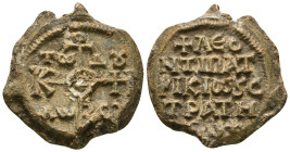 Leontios, patrikios and strategos, ca. VIII cent.
Av.: Cruciform invocative monogram (type V). Wreath border.
Θεότοκε βοήθει τῷ δοῦλῳ σοῦ
Rv.: +ΛΕΟ...