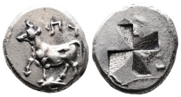 Thrace, Byzantion, circa. 340-320 BC. AR Siglos or Drachm (16.1 mm, 5,3 g.). Bull standing to left on dolphin; ΠY above. Rev. Incuse granulated mill-s...