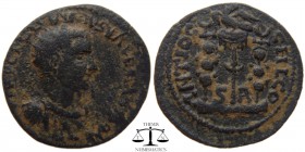 Valerian Pisidia, AE23 Antioch 253-260 AD. IMP C P LICINNIVS VALERIANVS O AV, radiate, draped and cuirassed bust right, seen from the front / ANTIOC-C...