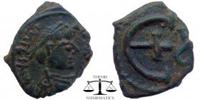 Justinian I AE Pentanummium Theoupolis (Antioch) 546-551 AD. DN IVSTINI-ANVS PP AV, diademed, draped, and cuirassed bust right / Large Є with central ...