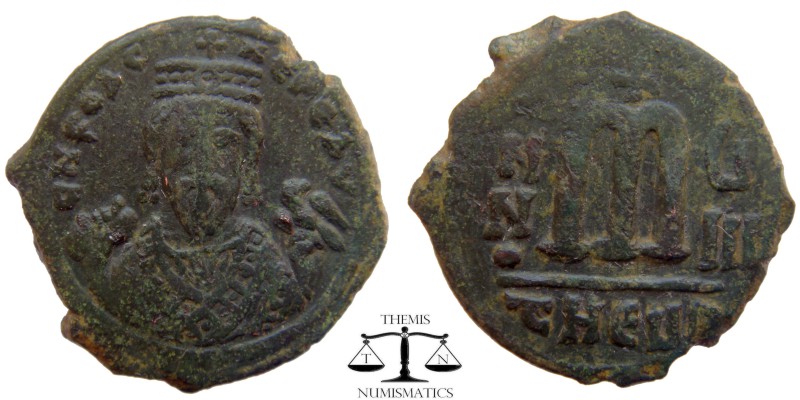 Phocas AE Follis Theoupolis (Antioch) 609/10 AD. DN FOAC NEPE AV, crowned bust f...