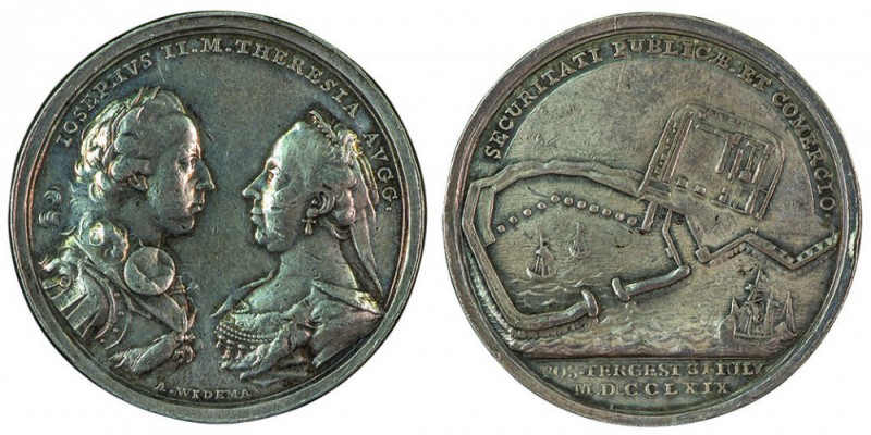 Maria Theresia 1740 - 1780 
Medaglia 1769 per la costruzione del lazzaretto a T...