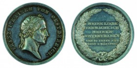 Franz II./I. 1792 – 1835 
Medaglia 1835 per la morte dell’Imperatore argento, splendida patina di medagliere Medaille auf den Tod des Kaisers 1835 Si...