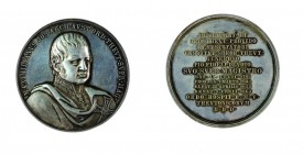 Franz Joseph I 1848 - 1916
Medaglia per la morte dellMArciduca Massimiliano, Gran Maestro dellAOrdine Teutonico, il 1° giugno 1863 argento, incisore ...
