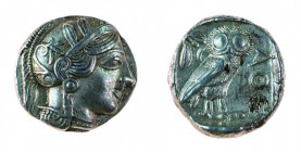 Attica
Atene - Tetradramma posteriore al 449 a.C. - Diritto: testa di Atena a destra con elmo crestato e ornato di foglie - Rovescio: civetta stante ...