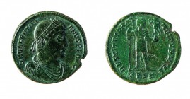 Valentiniano I (364-375 d.C.) 
Maiorina Doppia databile al periodo 364-367 d.C. - Zecca: Thessalonica - Diritto: busto diademato di perle, drappeggia...