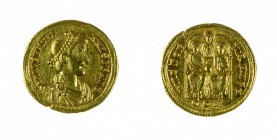 Valentiniano II (375-392 d.C.)
Solido databile al periodo 378-383 d.C. - Zecca: Mediolanum - Diritto: busto diademato di perle, drappeggiato e corazz...