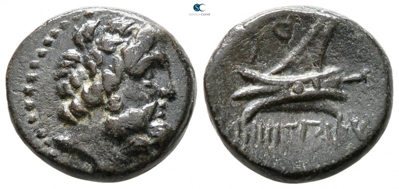 Phoenicia. Arados 137-51 BC. 
Bronze Æ

15 mm., 3.18 g.



very fine