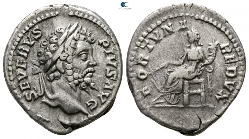 Septimius Severus AD 193-211. Rome
Denarius AR

19 mm., 3.24 g.



very f...