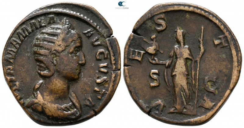 Julia Mamaea AD 225-235. Rome
Sestertius Æ

32 mm., 18.73 g.



very fine...