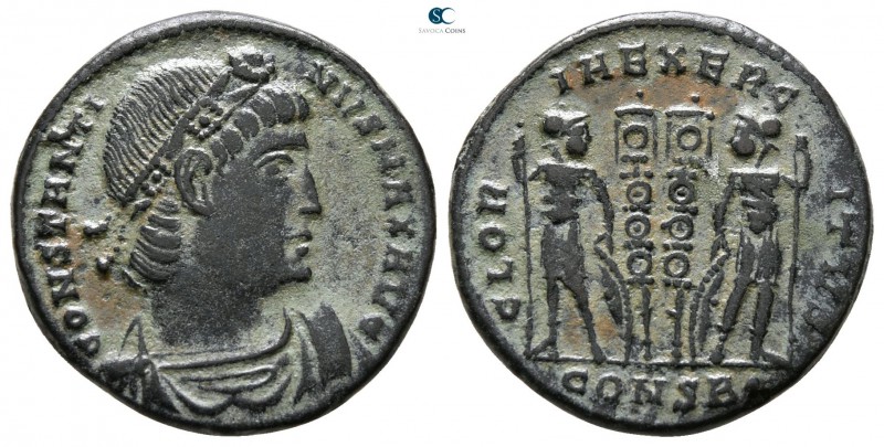 Constantinus I the Great AD 306-336. Constantinople
Follis Æ

17 mm., 2.68 g....