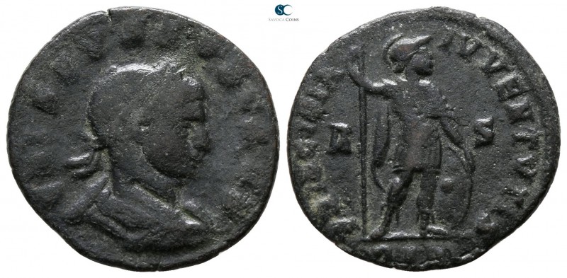 Crispus AD 317-326. Rome
Follis Æ

19 mm., 2.79 g.



fine