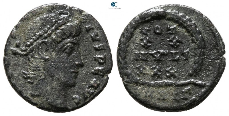 Constantius II AD 337-361. Antioch
Follis Æ

14 mm., 1.53 g.



nearly ve...
