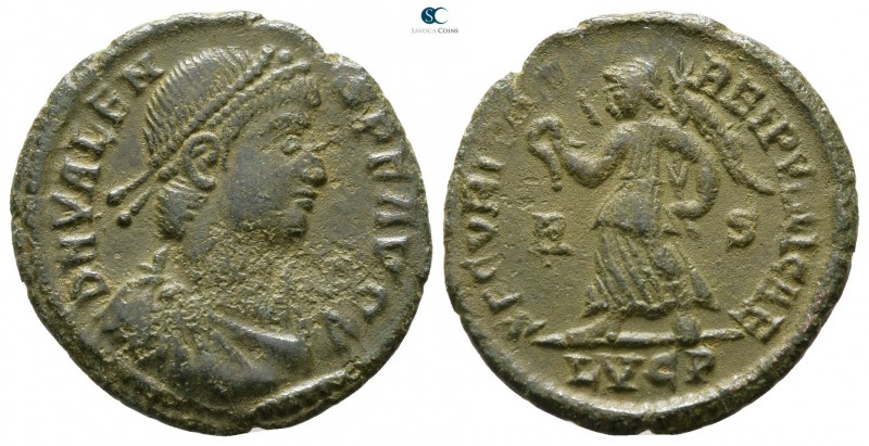Valens AD 364-378. Lugdunum
Follis Æ

18 mm., 2.42 g.



very fine