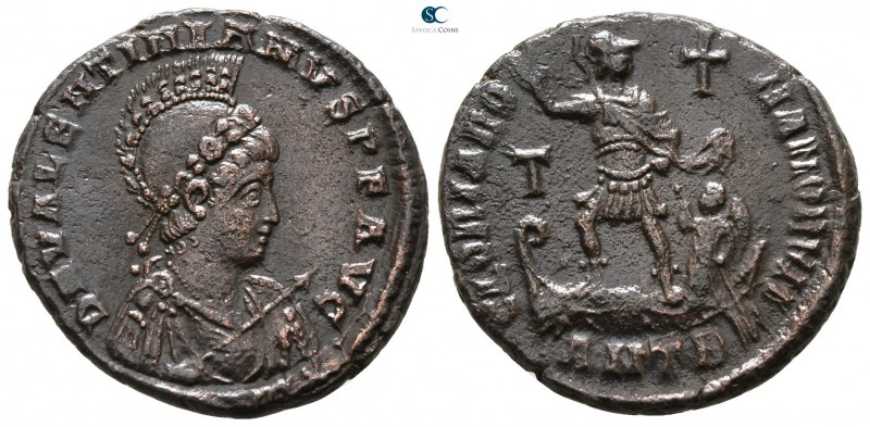 Valentinian II AD 375-392. Antioch
Follis Æ

22 mm., 5.68 g.



very fine...