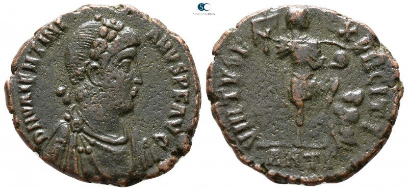Valentinian II AD 375-392. Antioch
Follis Æ

22 mm., 5.45 g.



very fine...