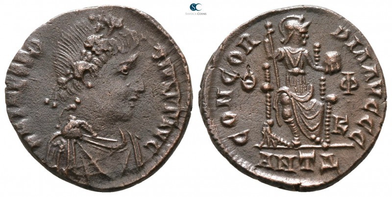 Theodosius I. AD 379-395. Antioch
Follis Æ

17 mm., 2.47 g.



good very ...