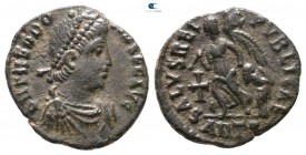 Theodosius I. AD 379-395. Constantinople. Follis Æ