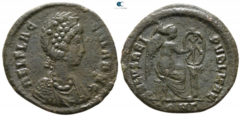 Aelia Flacilla AD 383-386. Constantinople
Follis Æ

23 mm., 3.81 g.



ve...