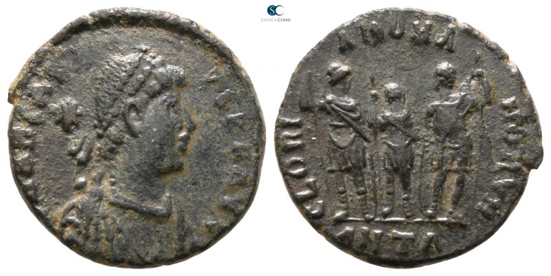 Arcadius AD 383-408. Antioch
Follis Æ

15 mm., 2.02 g.



nearly very fin...