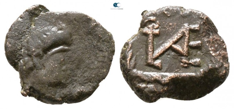 Leo I AD 457-474. Uncertain mint or Nicomedia
Nummus Æ

10 mm., 0.90 g.


...