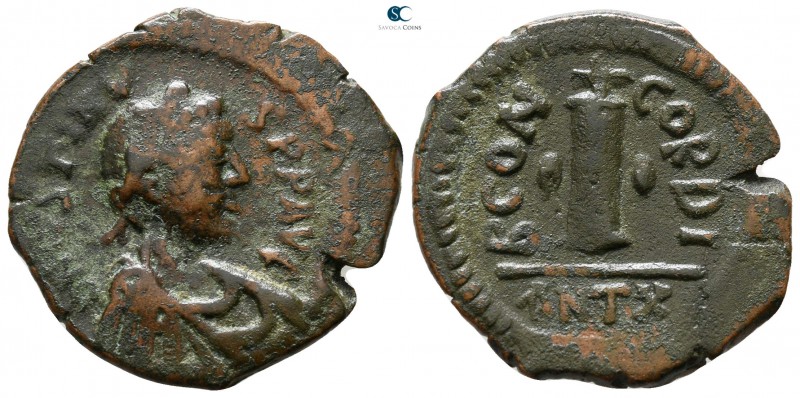 Justin I AD 518-527. Antioch
Decanummium Æ

22 mm., 4.28 g.



very fine