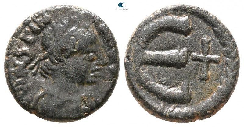 Justinian I. AD 527-565. Uncertain mint
Pentanummium Æ

12 mm., 1.97 g.


...