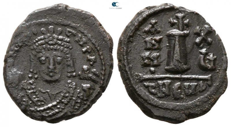 Maurice Tiberius AD 582-602. Theoupolis (Antioch)
Decanummium Æ

17 mm., 2.67...