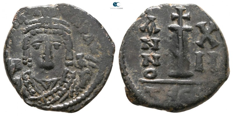 Maurice Tiberius AD 582-602. Theoupolis (Antioch)
Decanummium Æ

17 mm., 2.07...