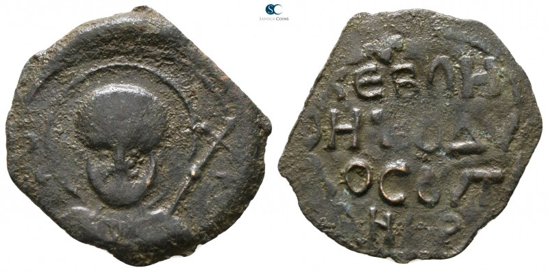 Tancred AD 1101-1103. 
Follis Æ

22 mm., 2.23 g.



very fine