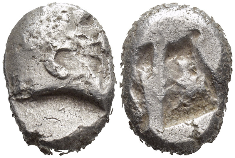 Caria. Mylasa circa 520-490 BC. Stater AR (21m, 10,9 g) Forepart of roaring lion...