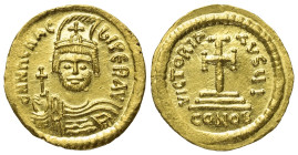 Heraclius (610 - 641 n. Chr.).

 Solidus (Gold). Constantinopolis.
Vs: D N N hERAC - LI PER AV. Büste frontal mit Helm, Panzer und Paludamentum und...