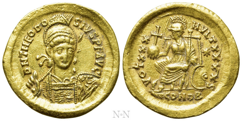 THEODOSIUS II (402-450). GOLD Solidus. Constantinople. 

Obv: D N THEODOSIVS P...